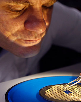 杰登·奥斯卡里昂-广州浪琴手表维修服务中心