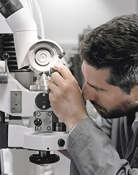 辛迪·克莱门特-浪琴手表维修服务中心